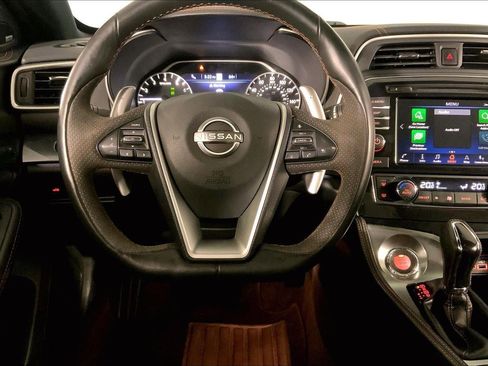 Used 2023 Nissan Maxima SR image 5