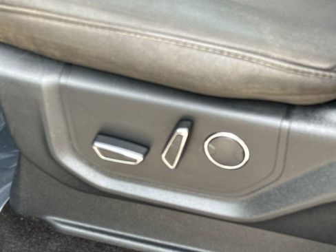 Used 2018 Ford F150 XLT w/ Equipment Group 302A Luxury image 24