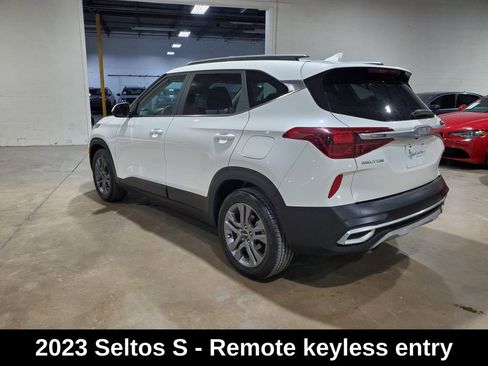 Used 2023 Kia Seltos S FWD image 12