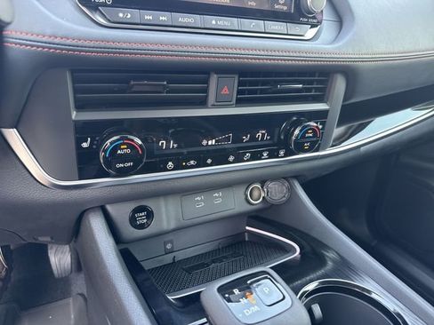 New 2026 Nissan Rogue SV image 22