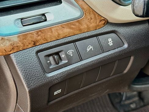 Used 2014 Hyundai Santa Fe Sport w/ Popular Equipment Package 02 FWD image 11