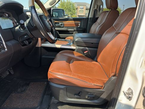 Used 2017 RAM 1500 Laramie Longhorn w/ Convenience Group AWD/4WD image 14