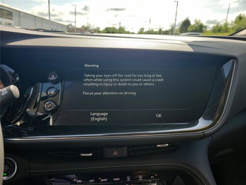 Used 2023 Buick Envision Preferred AWD/4WD image 26