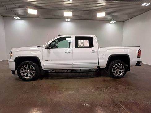 Used 2018 GMC Sierra 1500 SLT image 32