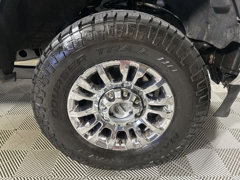 Used 2020 Ford F350 XLT w/ XLT Premium Package AWD/4WD image 25