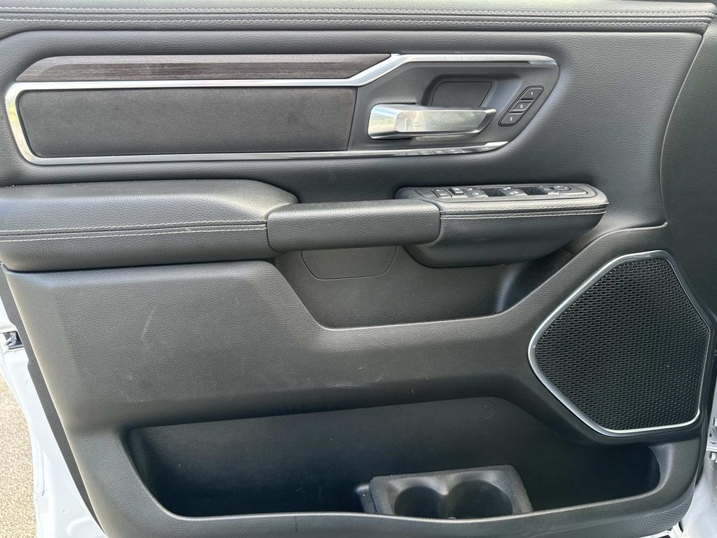 Used 2026 RAM 1500 Laramie AWD/4WD image 28