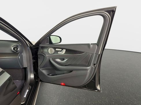 Used 2023 Mercedes-Benz E 63 AMG S image 20