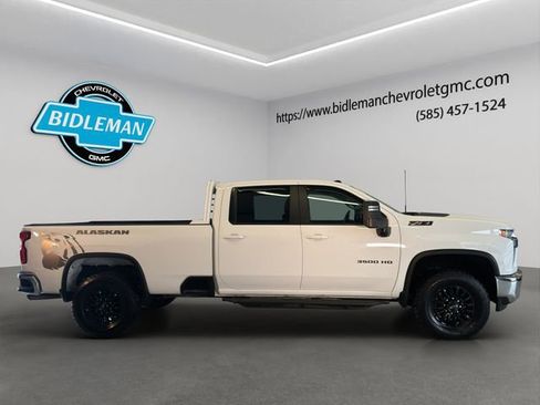 Used 2022 Chevrolet Silverado 3500 LT image 35