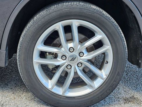 Used 2023 Dodge Durango GT AWD/4WD image 14
