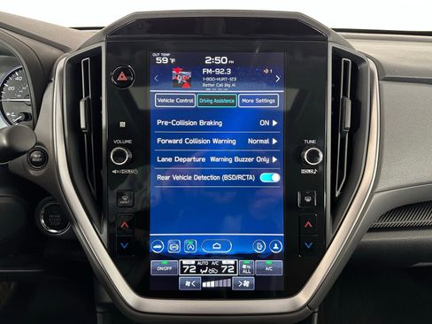 Used 2024 Subaru Crosstrek 2.0i Premium image 33