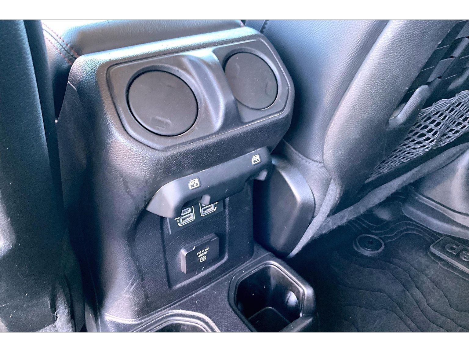 Used 2020 Jeep Gladiator Rubicon AWD/4WD image 11