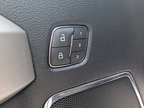Used 2018 Ford F150 Lariat AWD/4WD image 11