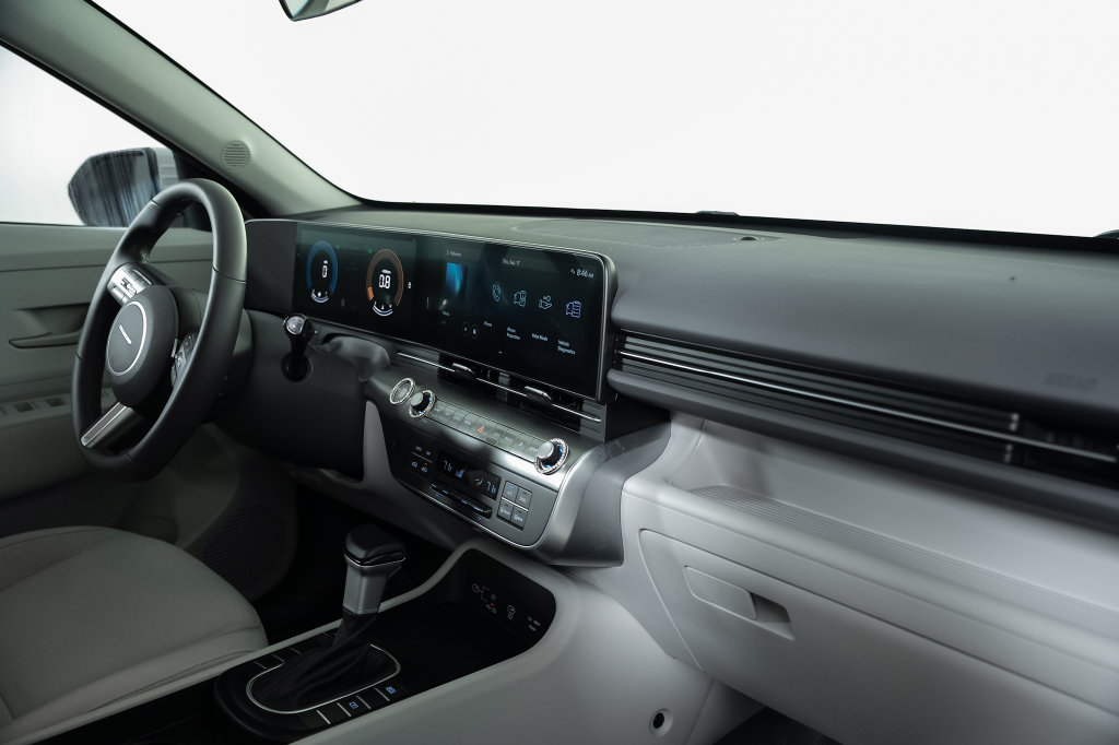 Used 2024 Hyundai Kona SEL FWD image 34