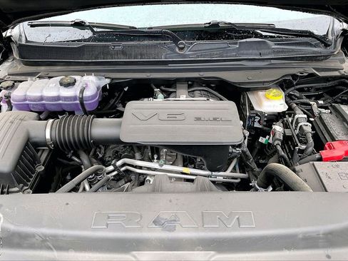 New 2026 RAM 1500 Express AWD/4WD image 36
