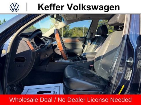 Used 2009 Hyundai Genesis 3.8 w/ Premium Pkg 2 RWD image 12
