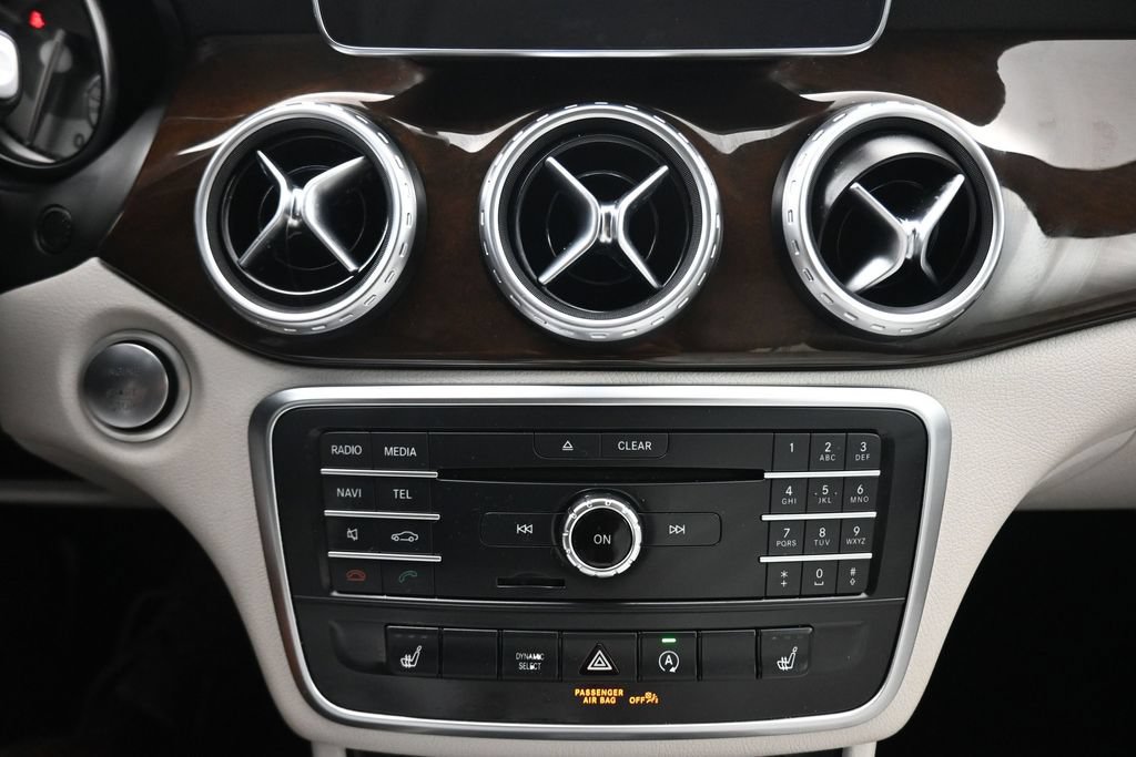 Used 2016 Mercedes-Benz GLA 250 image 20