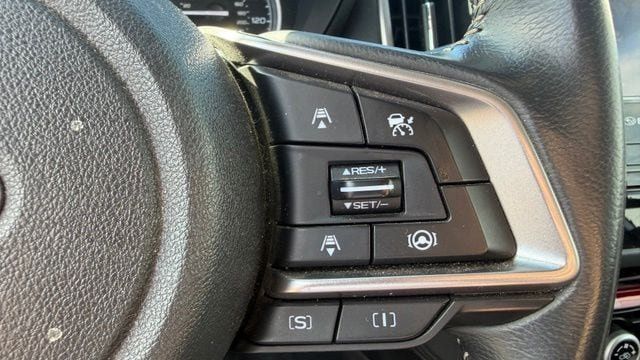 Used 2024 Subaru Forester Premium AWD/4WD image 17