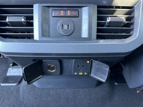 Used 2024 Ford F250 Lariat w/ Lariat Ultimate Package image 27