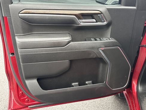 Used 2023 GMC Sierra 1500 Elevation image 16