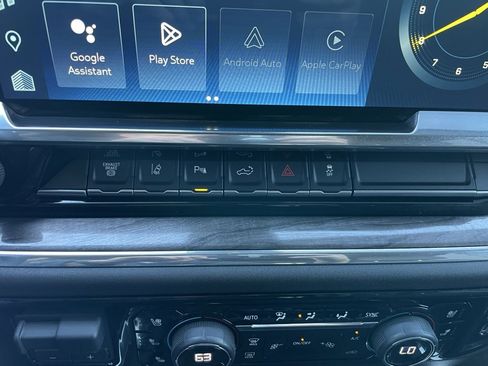 Used 2024 Chevrolet Silverado 3500 LTZ w/ LTZ Plus Package image 11