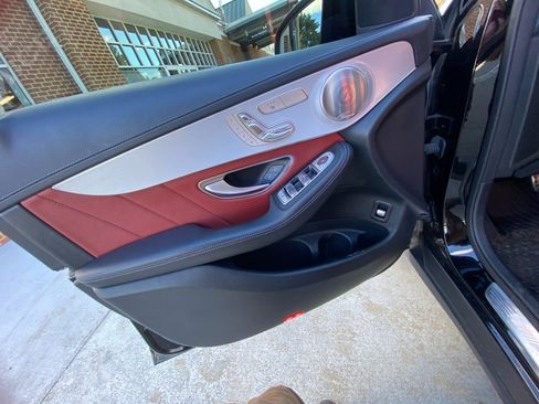 Used 2021 Mercedes-Benz GLC 43 AMG 4MATIC image 31