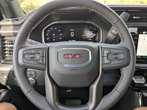 New 2026 GMC Sierra 2500 AT4 w/ AT4 Premium Plus Package image 32