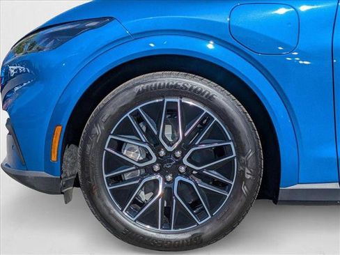 New 2025 Ford Mustang Mach-E Premium image 10