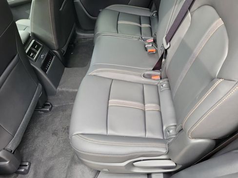 New 2026 MAZDA CX-90 3.3 Turbo w/ Select Package image 19