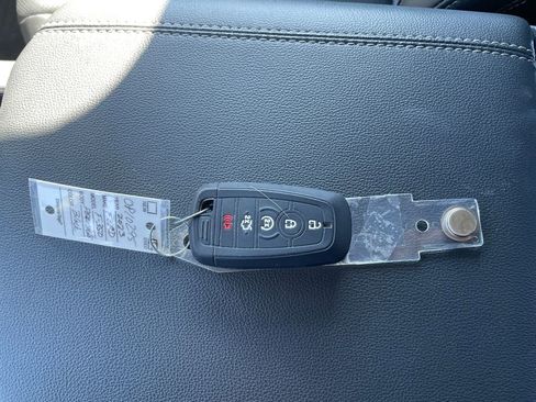 Used 2023 Ford F350 Lariat w/ Lariat Ultimate Package image 61