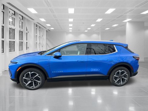 New 2026 Chevrolet Equinox EV LT image 8