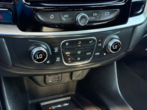 Certified 2023 Chevrolet Traverse RS AWD/4WD image 20