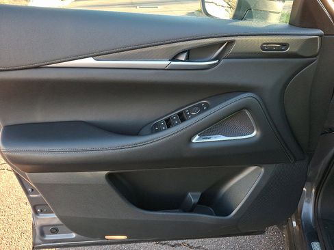 Certified 2025 INFINITI QX60 Luxe image 13