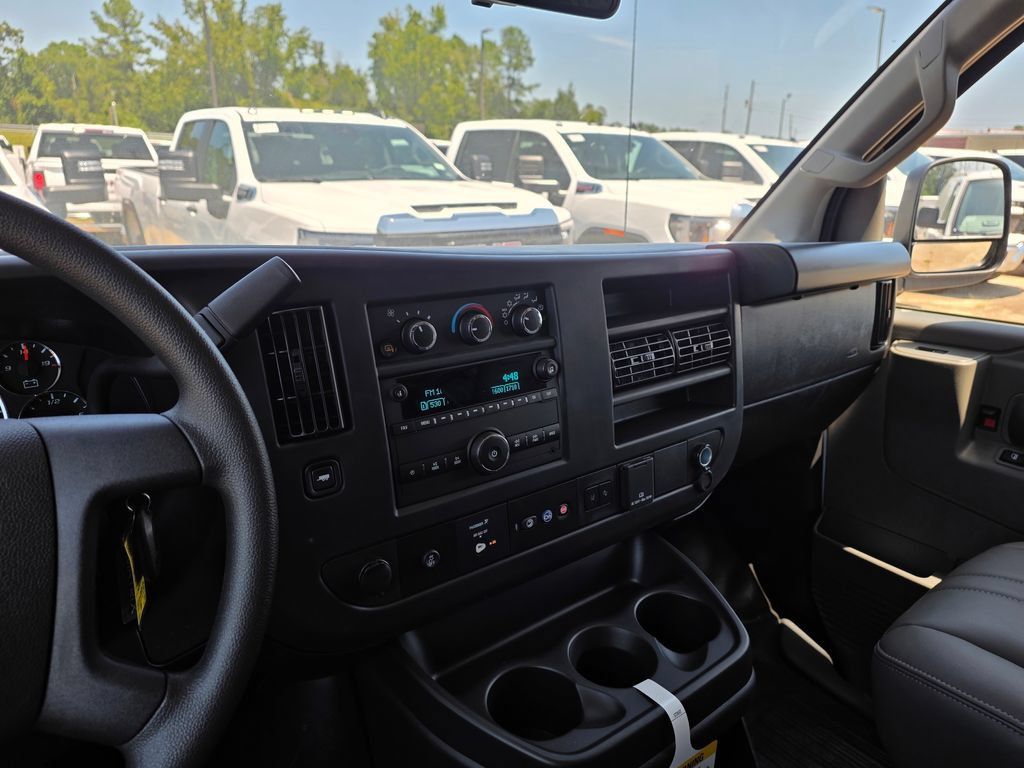 New 2025 Chevrolet Express 3500 Extended w/ Driver Convenience Package RWD image 31
