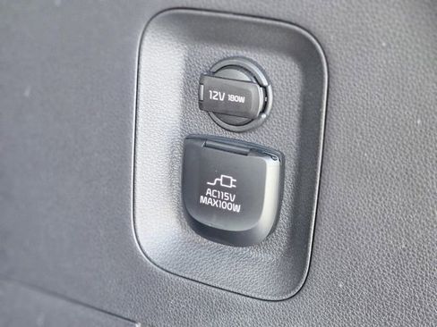 Used 2024 Kia Carnival SX FWD image 35
