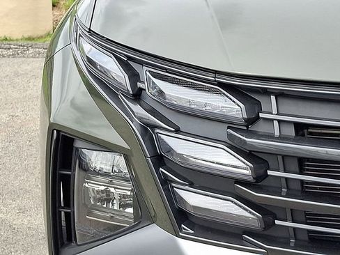Certified 2026 Hyundai Tucson SE AWD/4WD image 9