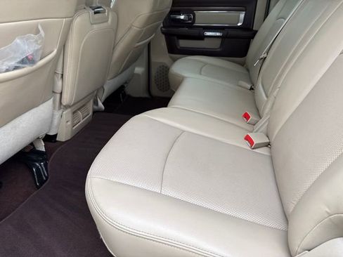 Used 2016 RAM 2500 Laramie RWD image 16