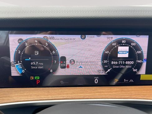 New 2026 Volkswagen Tiguan SEL R-Line AWD/4WD image 24