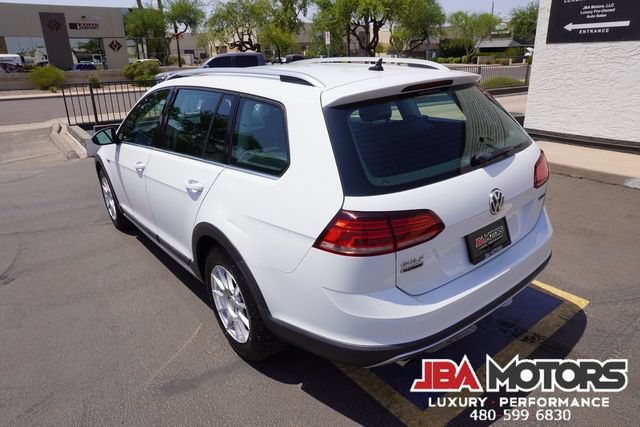 Used 2019 Volkswagen Golf Alltrack S AWD/4WD image 15