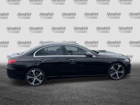 Used 2025 Mercedes-Benz C 300 4MATIC Sedan image 11