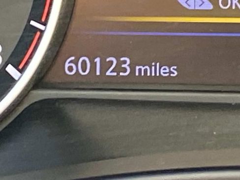 Used 2023 Nissan Murano SL image 18