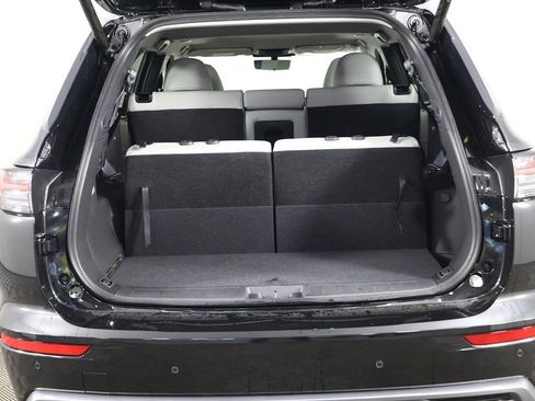 Used 2025 Mitsubishi Outlander AWD image 24