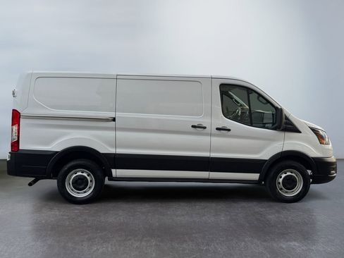 Used 2024 Ford Transit 150 Low Roof image 4