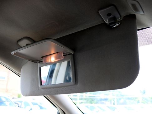 Used 2015 Lincoln MKX Luxury Package w/ Walnut Swirl Wood Package image 28