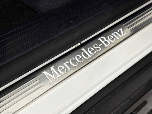 Used 2022 Mercedes-Benz GLE 350 4MATIC image 32