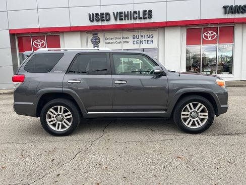 Used 2013 Toyota 4Runner Limited image 6