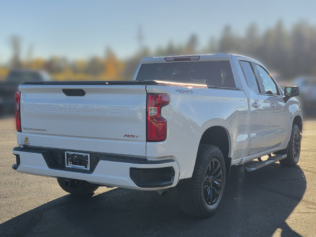 Used 2019 Chevrolet Silverado 1500 RST w/ True North Edition AWD/4WD image 7