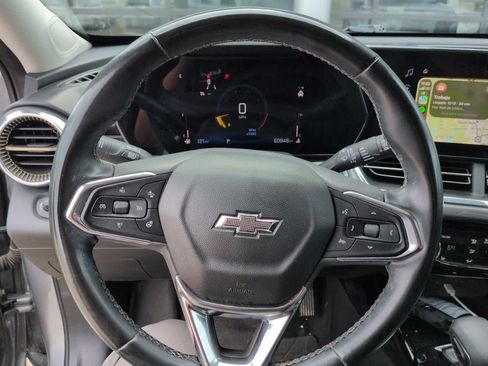 Used 2024 Chevrolet Trax ACTIV FWD image 8