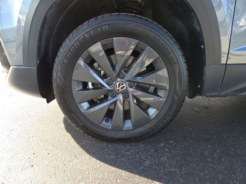 Used 2023 Volkswagen Taos S image 25