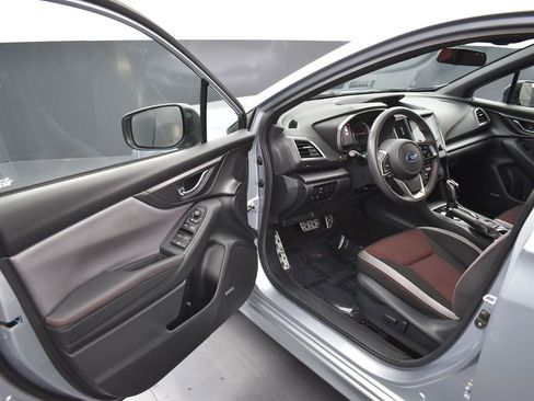 Used 2023 Subaru Impreza 2.0i Sport image 9