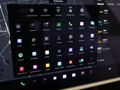 Used 2021 Tesla Model S Long Range image 49